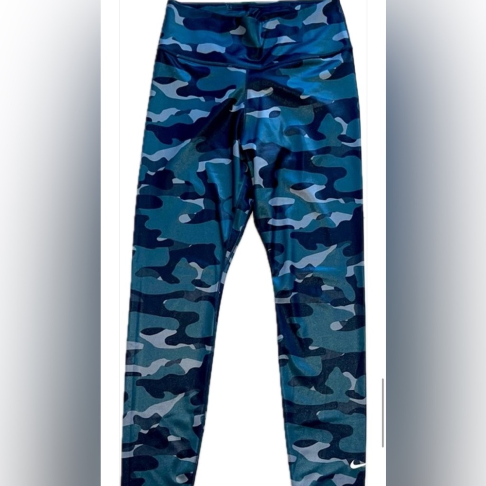 Nike Blue Camo Hi Rise Dri Fit Leggings Metallic Sheen Inside Back Pocket Size S - Picture 2 of 7